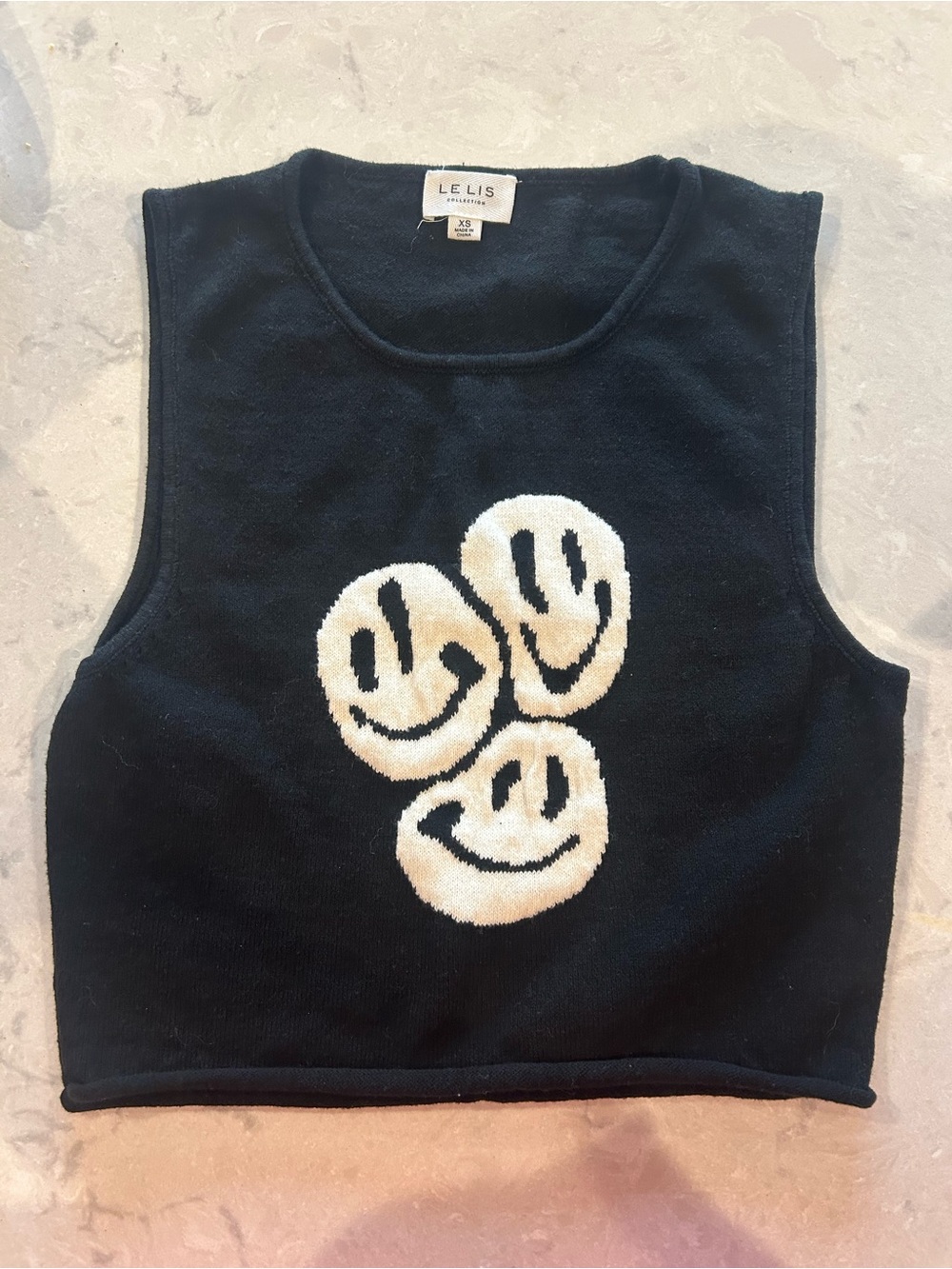 Le Lis Black Knit Cropped Tank with White Smiley Trio